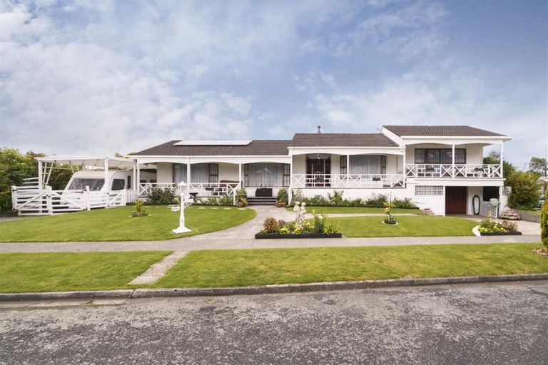 Photo of property in 7 Dunallen Avenue, Marton, 4710