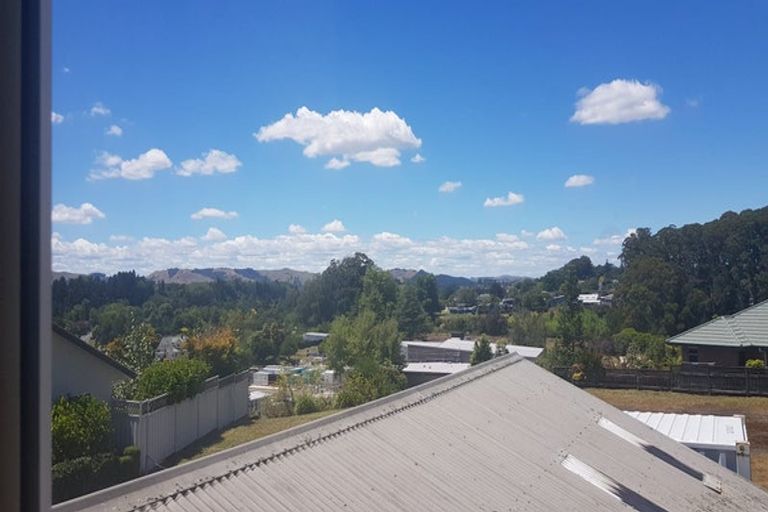 Photo of property in 3/3 Fort Street, Cambridge, 3434