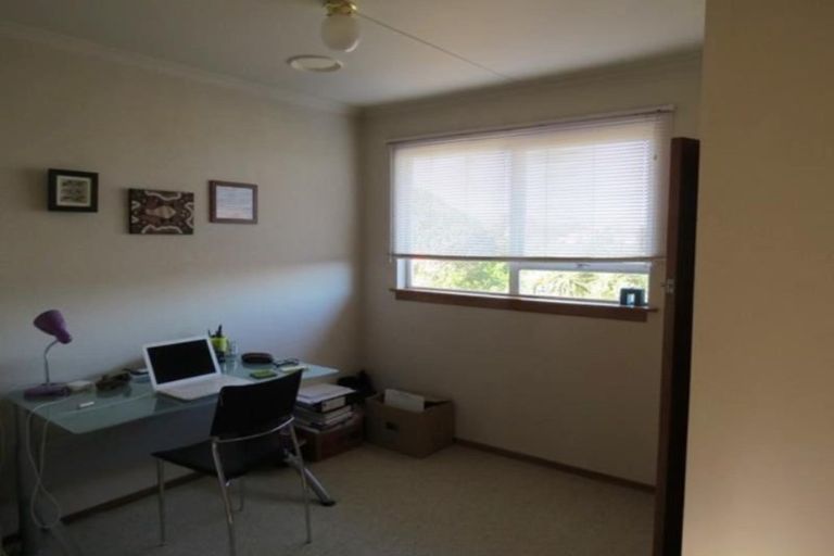 Photo of property in 29 Glen Almond Street, New Plymouth, 4310