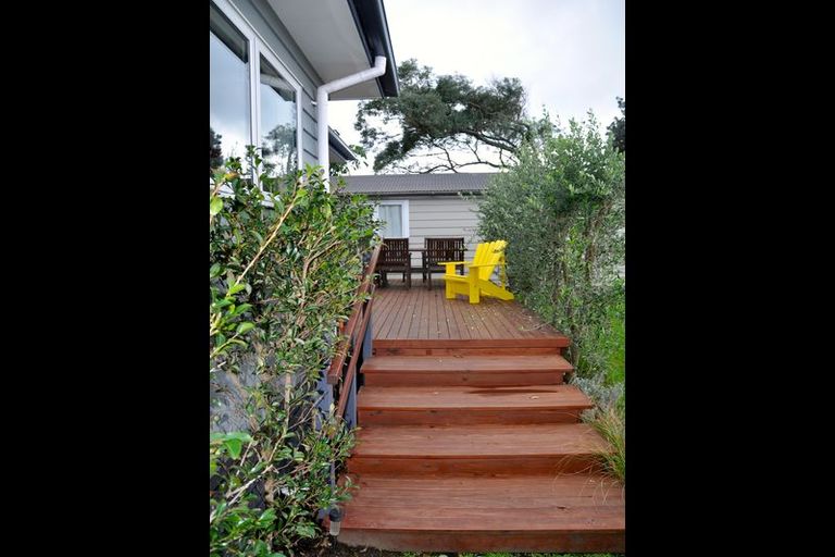 Photo of property in 43 Beach Road, Waihi Beach, 3611