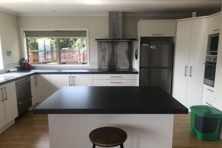 Photo of property in 46 Cannon Hill Crescent, Mount Pleasant, Christchurch, 8081