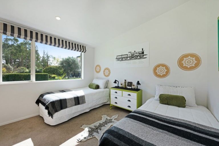 Photo of property in 33 Arcus Road, Te Horo, Otaki, 5582