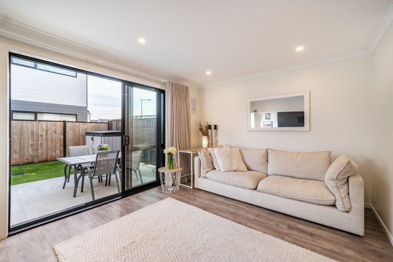 Photo of property in 4 Humphrey Rainey Lane, Wallaceville, Upper Hutt, 5018