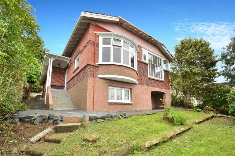 Photo of property in 22 Burnett Street, Calton Hill, Dunedin, 9012