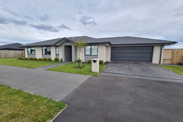 Photo of property in 32 Ed Hillary Drive, Rolleston, 7615