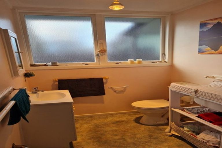 Photo of property in 22 Caxton Street, Onekawa, Napier, 4110