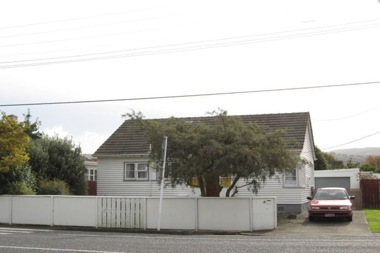Photo of property in 213 Naenae Road, Naenae, Lower Hutt, 5011