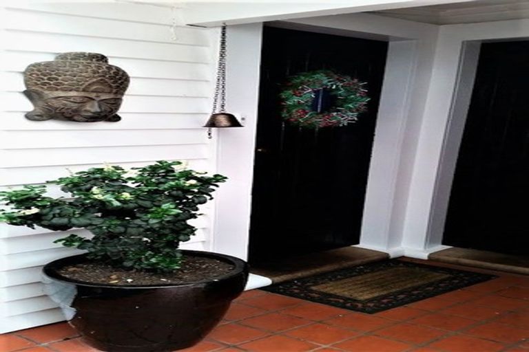 Photo of property in 78 Manawapou Road, Hawera, 4610