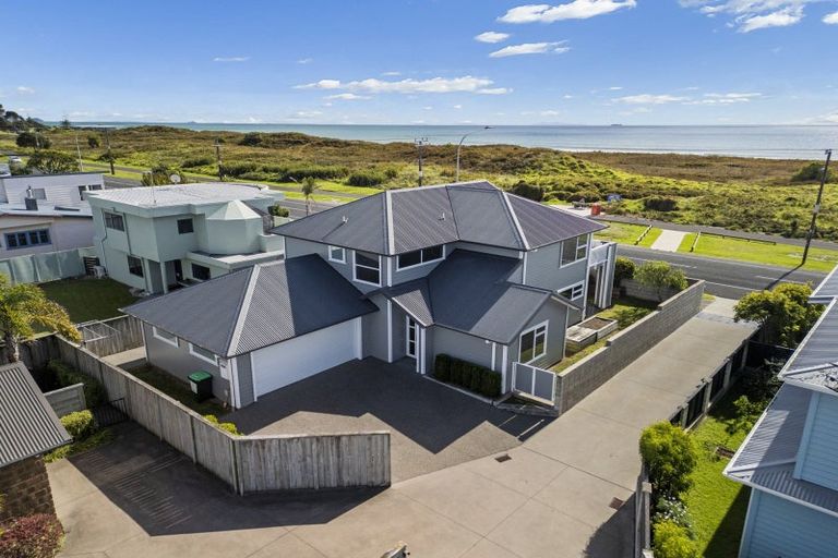 Photo of property in 606a Papamoa Beach Road, Papamoa Beach, Papamoa, 3118