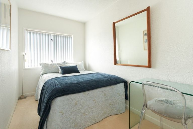 Photo of property in 235 Marine Parade, Napier South, Napier, 4110