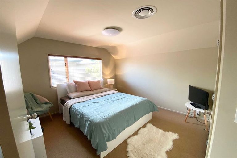 Photo of property in 2 Clissold Street, Merivale, Christchurch, 8014