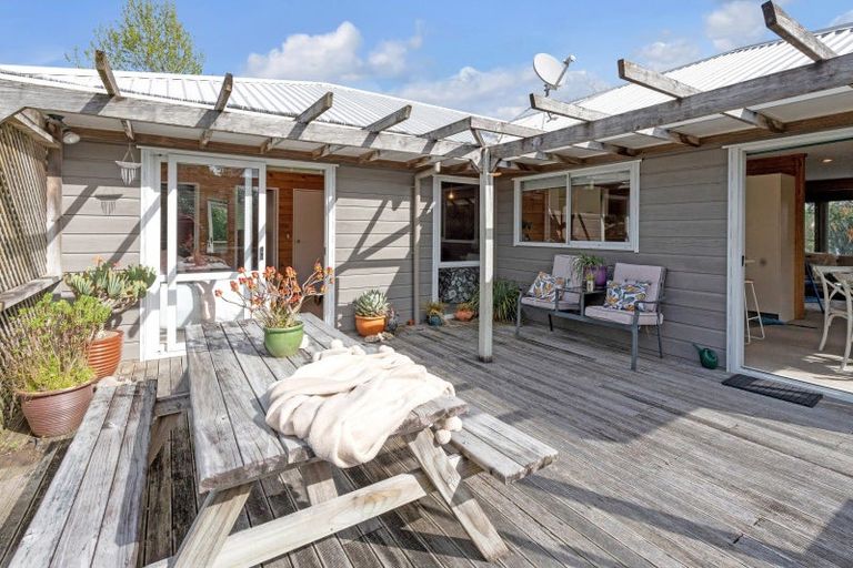 Photo of property in 34 Lochend Place, Highland Park, Auckland, 2010