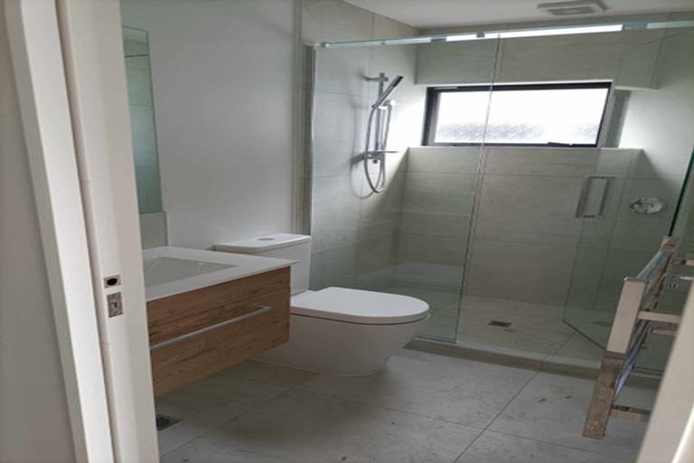 Photo of property in 4/6 Skibbereen Drive, Halswell, Christchurch, 8025