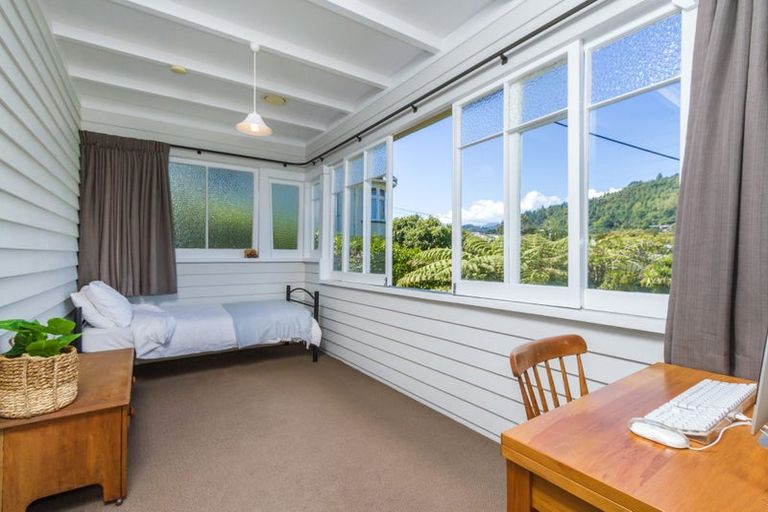 Photo of property in 26 Tipahi Street, Nelson South, Nelson, 7010