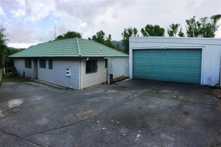 Photo of property in 14 Pearce Drive, Te Kamo, Whangarei, 0112