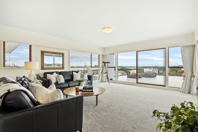 Photo of property in 6/6 Bruce Street, Northcote Point, Auckland, 0627