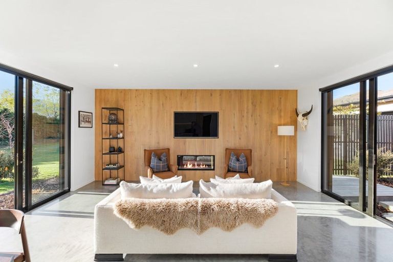 Photo of property in 214 Mcdonnell Road, Arrowtown, Queenstown, 9371