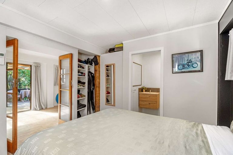 Photo of property in 23 Punga Place, Whitianga, 3510