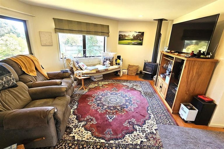 Photo of property in 111 Pinewood Court, Matarangi, Whitianga, 3592