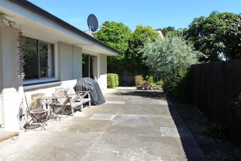 Photo of property in 130 Condell Avenue, Papanui, Christchurch, 8053