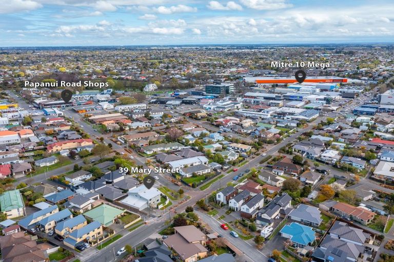 Photo of property in 39 Mary Street, Papanui, Christchurch, 8053