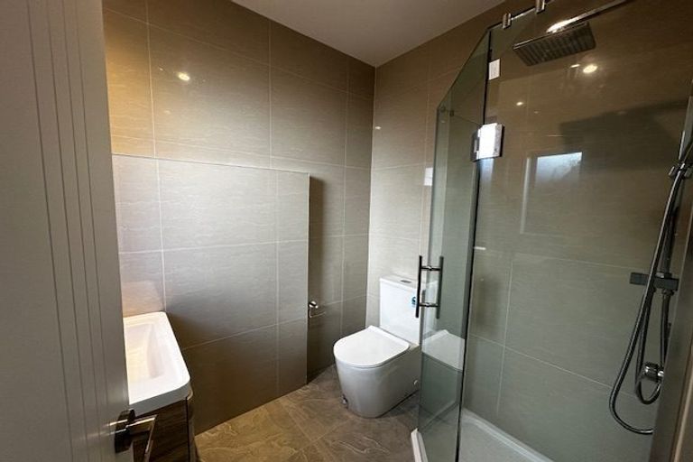 Photo of property in 24 Baumea Rise, Massey, Auckland, 0614