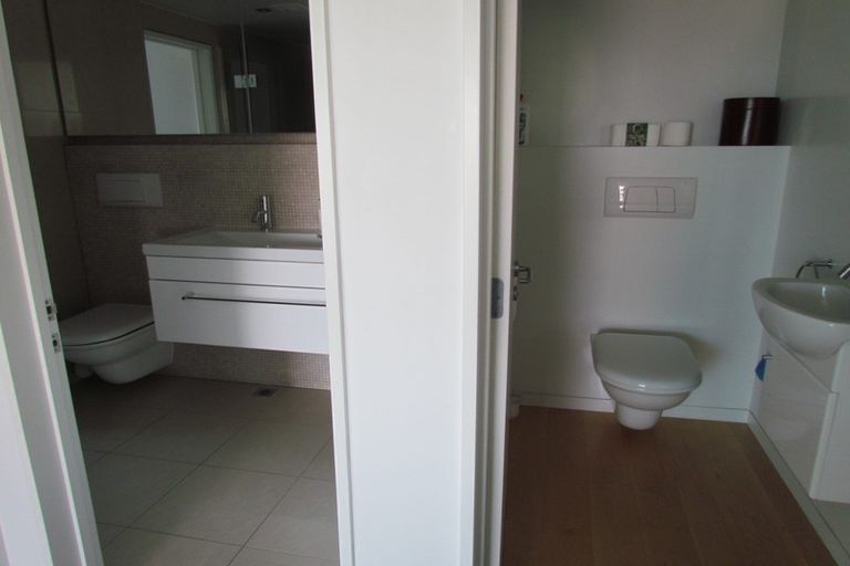 Photo of property in 9/272 Marine Parade, New Brighton, Christchurch, 8061