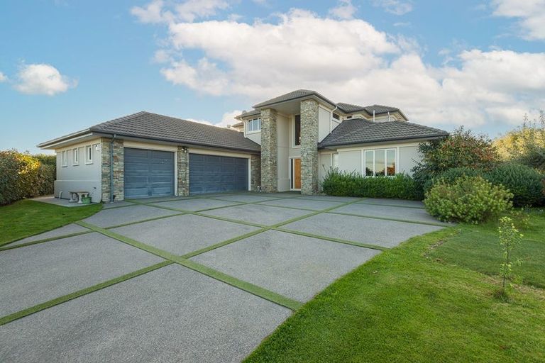 Photo of property in 63 Osborne Road, Amberley, 7410