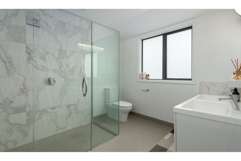 Photo of property in 100 Condor Drive, Pyes Pa, Tauranga, 3112