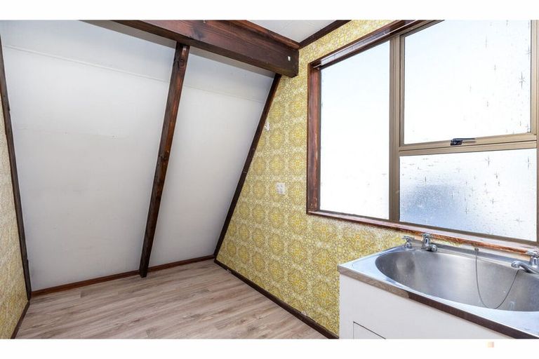 Photo of property in 7 Eaton Street, Waimate, 7924