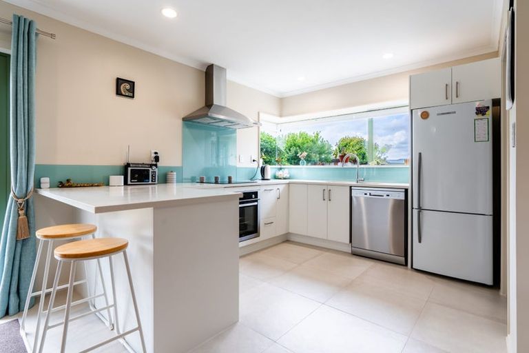 Photo of property in 19 Sarindah Place, Fairview Downs, Hamilton, 3214