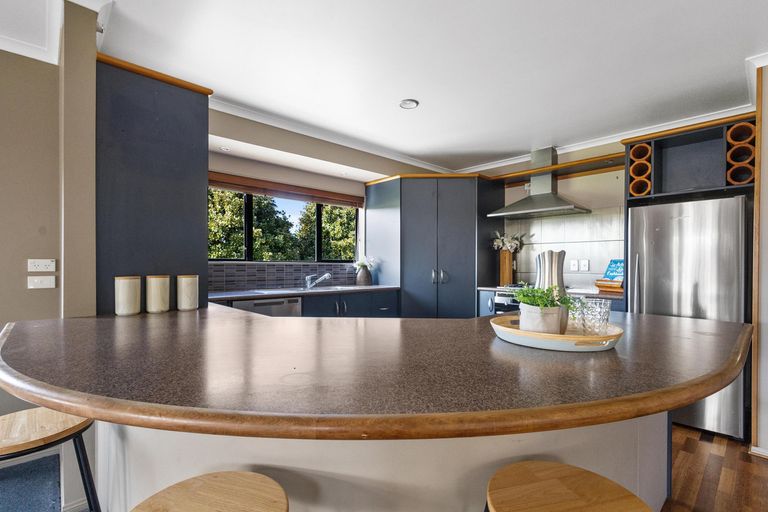 Photo of property in 77 Aubin Close, Pirongia, 3802