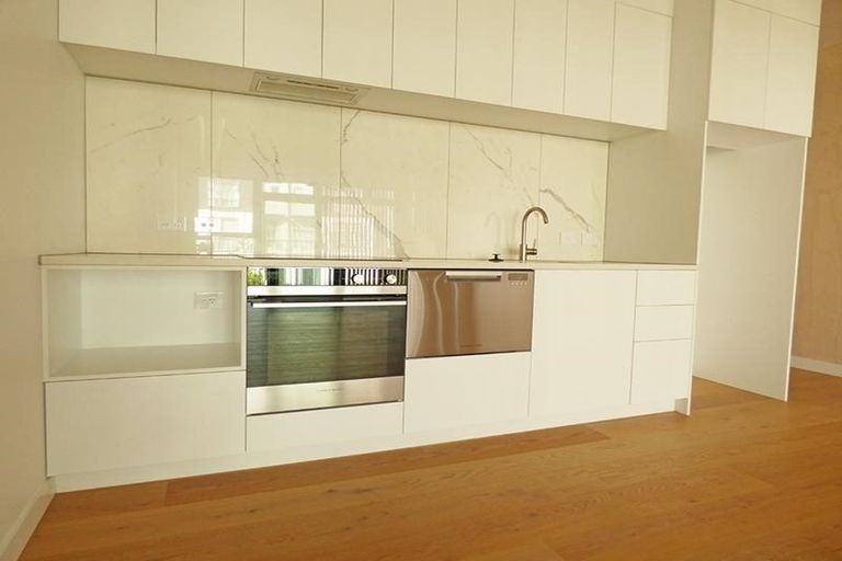 Photo of property in 8/169 Hobsonville Point Road, Hobsonville, Auckland, 0616