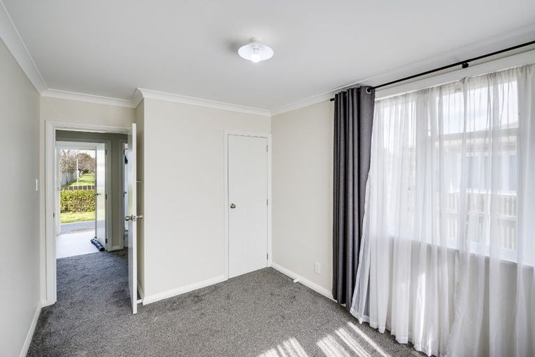 Photo of property in 1122 Jellicoe Street, Mayfair, Hastings, 4122