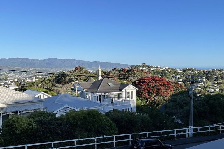 Photo of property in 56 Mitchell Street, Brooklyn, Wellington, 6021