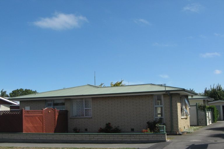 Photo of property in 1/11 Mcbeath Avenue, Hoon Hay, Christchurch, 8025