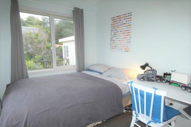 Photo of property in 43 Homebush Road, Khandallah, Wellington, 6035