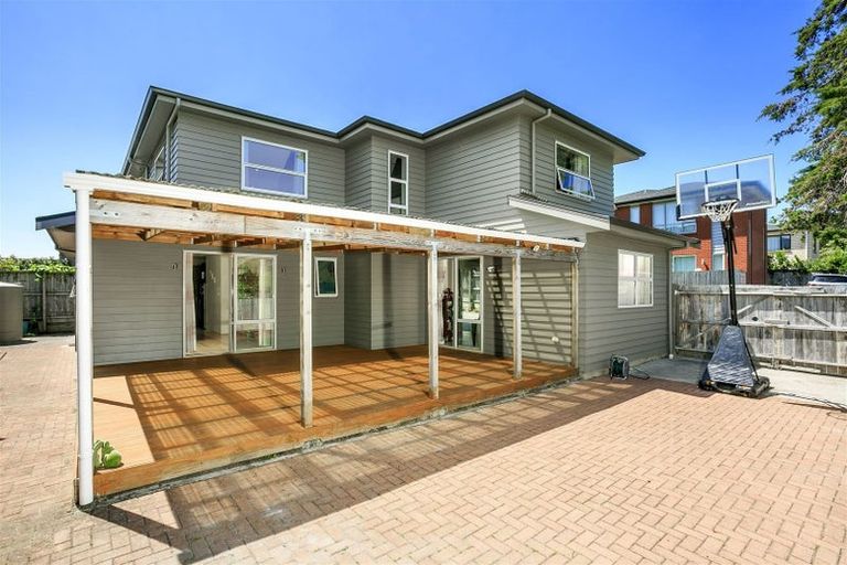 Photo of property in 311a Albany Highway, Rosedale, Auckland, 0632