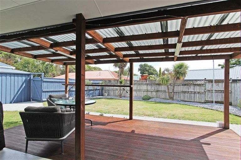 Photo of property in 15 Duffy Place, Stoke, Nelson, 7011