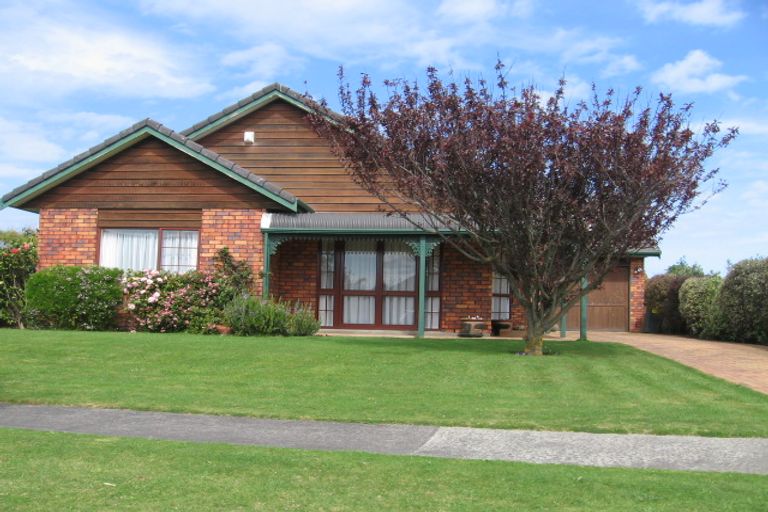 Photo of property in 15 Kakaho Drive, Tawhero, Whanganui, 4501