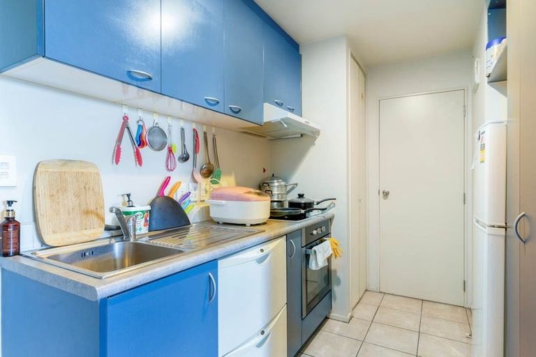 Photo of property in 4b/10 Crown Lynn Place, New Lynn, Auckland, 0600