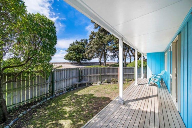 Photo of property in 19 South Crescent, Amberley, 7481