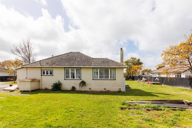 Photo of property in 60 Alexandra Street, Marton, 4710