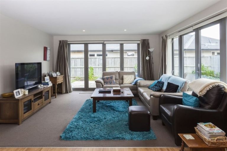 Photo of property in 17 Millesimes Way, Yaldhurst, Christchurch, 8042