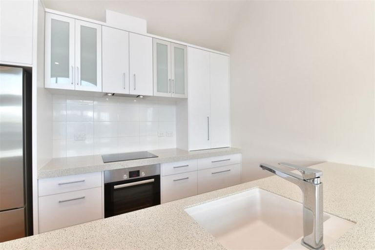 Photo of property in 26 Harbour Village Drive, Gulf Harbour, Whangaparaoa, 0930