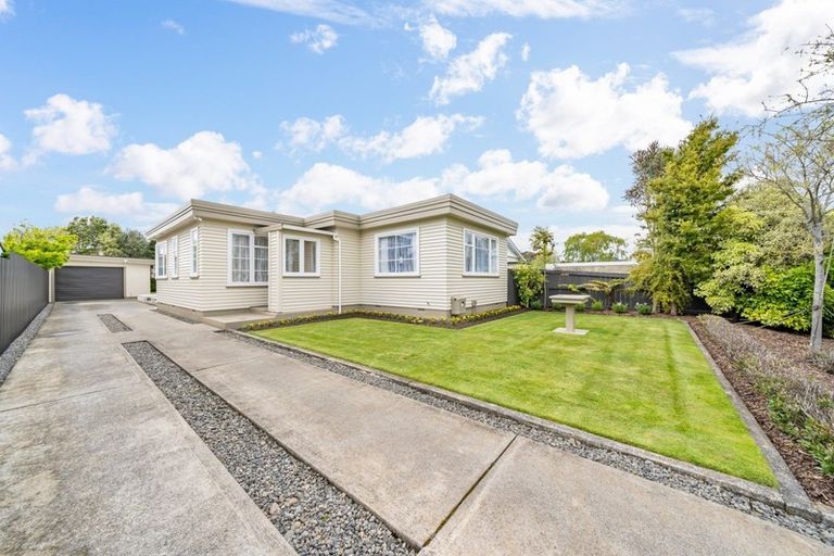 Photo of property in 94 Gibbons Street, Ebdentown, Upper Hutt, 5018