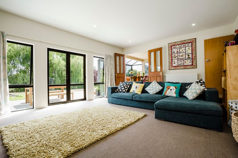 Photo of property in 30 Cemetery Road, East Taieri, Mosgiel, 9024