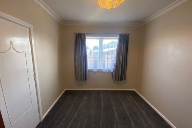 Photo of property in 11 Bell Street, Otaki, 5512