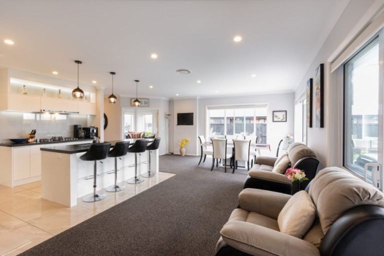 Photo of property in 19 Kowhai Drive, Cambridge, 3434