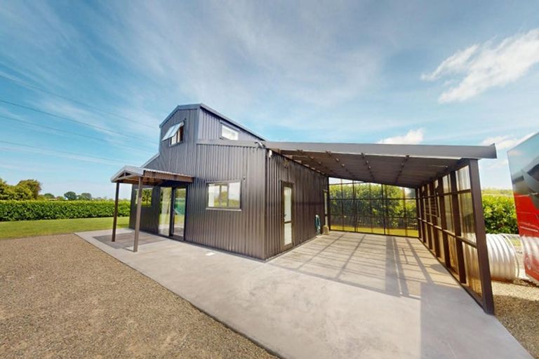 Photo of property in 143 Shirriffs Road, Awapuni, Palmerston North, 4412